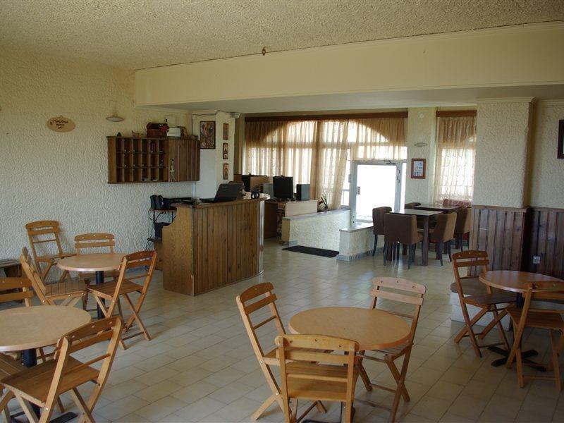 Thomas Hotel Monolithos  Buitenkant foto
