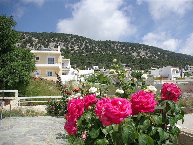 Thomas Hotel Monolithos  Buitenkant foto